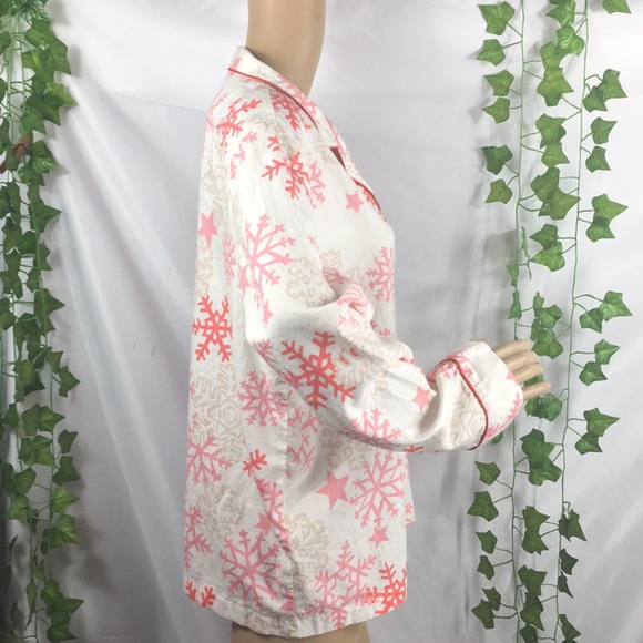 Victoria Secret snow flakes 2 piece flannel pajama - Picture 3 of 9